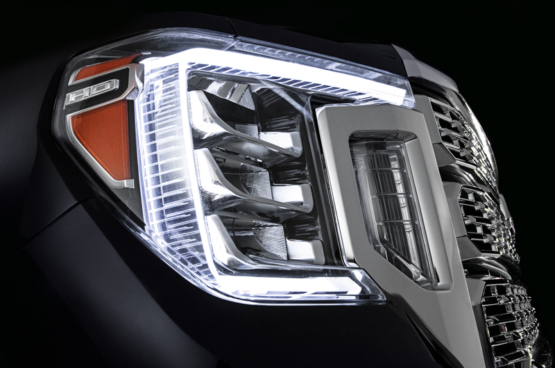 Illustration for article titled The 2020 GMC Sierra HD Adds Luxury and Loses That Face